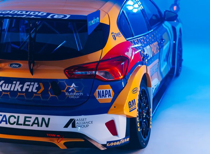 Ring Sponsor NAPA Auto Parts (Europe) Racing